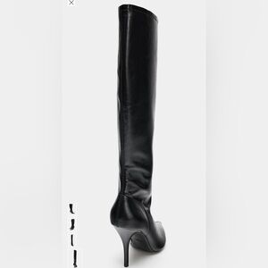 Zara Viral Fitted Heel Boots 2005/610